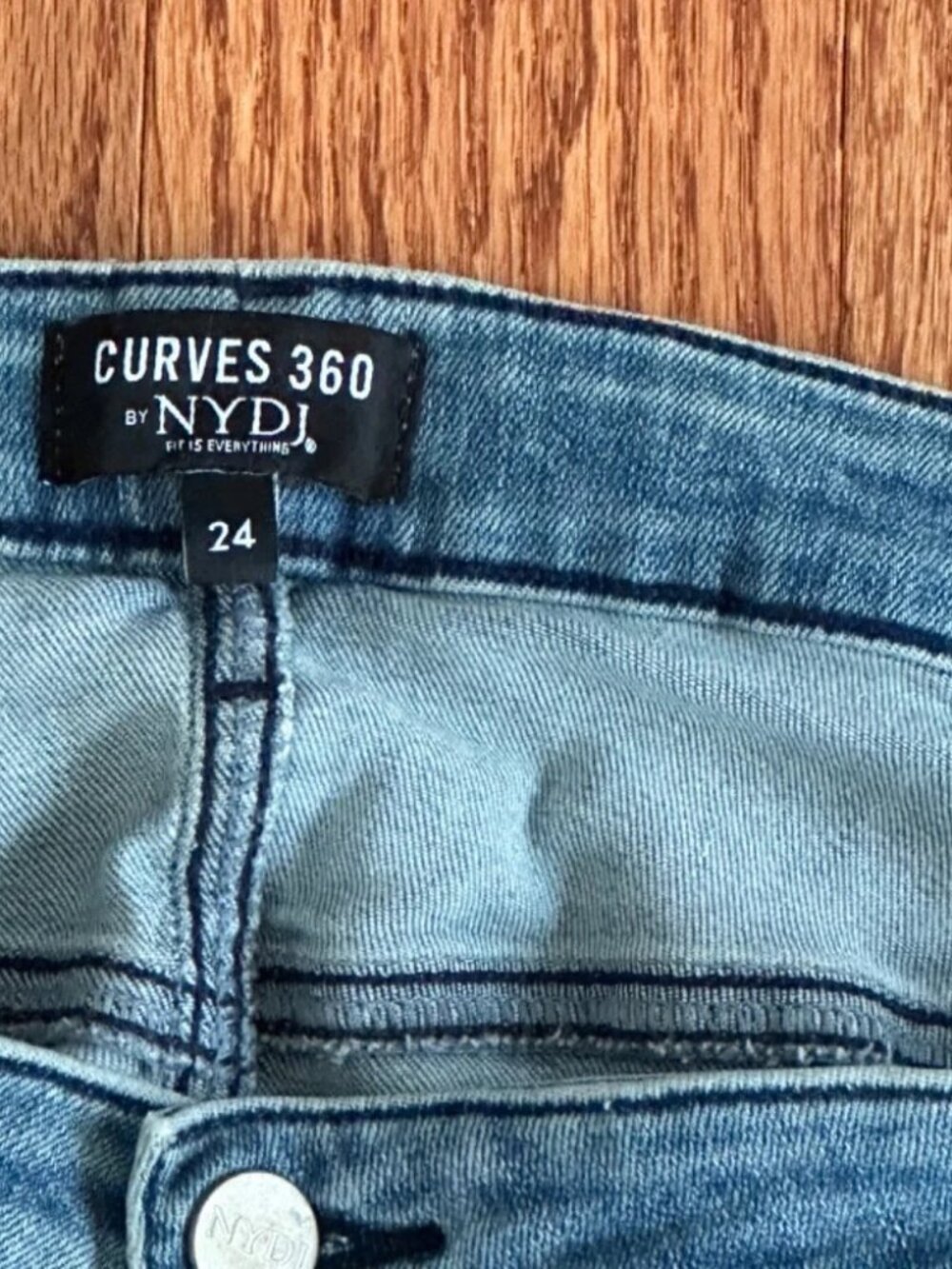 NYDJ Curve 360 Straight Ankle Slit Cropped Jeans Women's Size 24 - Picture 11 of 11